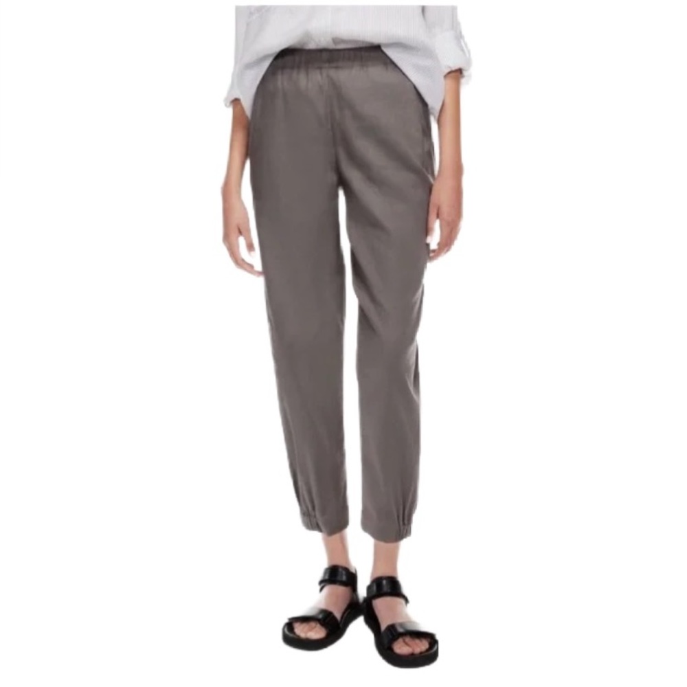 Aritzia Babaton Dexter Pant Size M. NWOT